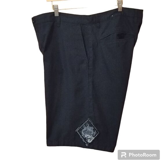 Burnside Shorts Black Micro Plaid Y2K Style Crown Patch Flat Front Sz 38 - Picture 3 of 8